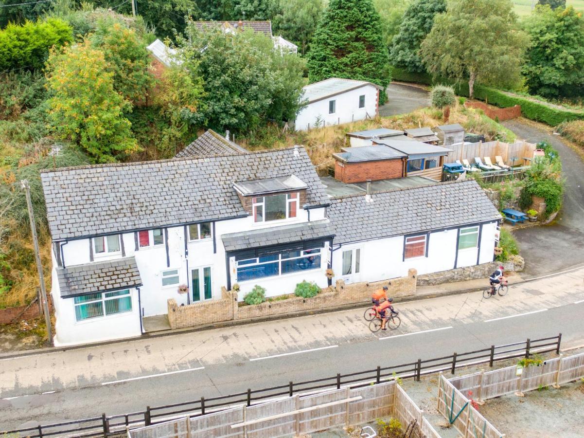 Welsh Row House Apartment Llandegla Ngoại thất bức ảnh