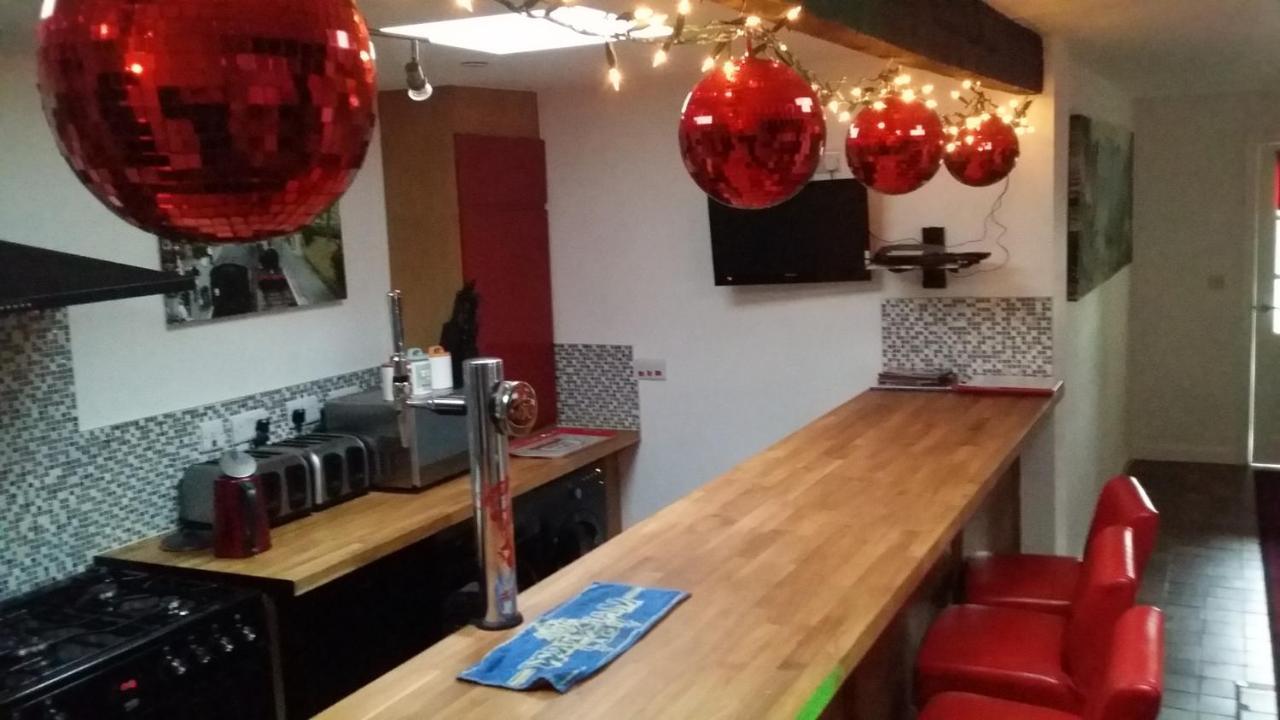 Welsh Row House Apartment Llandegla Ngoại thất bức ảnh