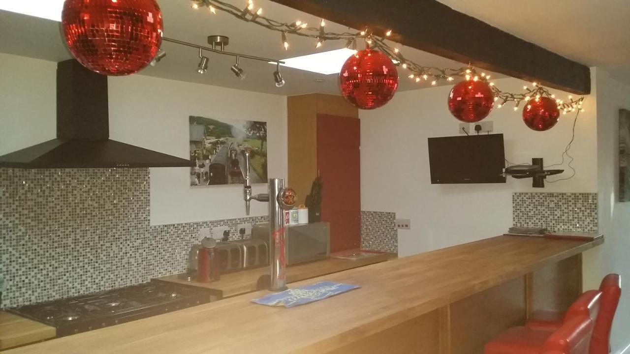 Welsh Row House Apartment Llandegla Ngoại thất bức ảnh